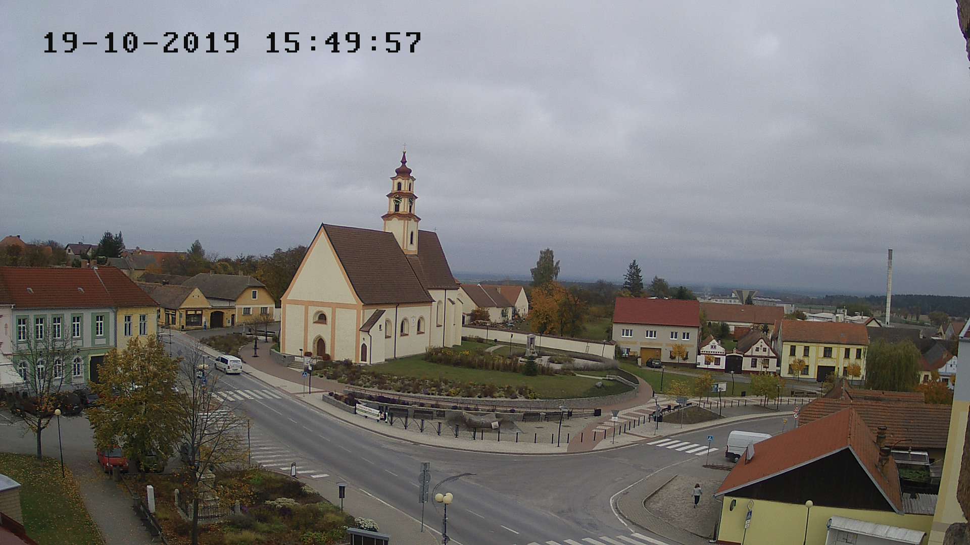 Webová kamera Ševětín pohled na náměstí Ševětín ze střechy obecního úřadu